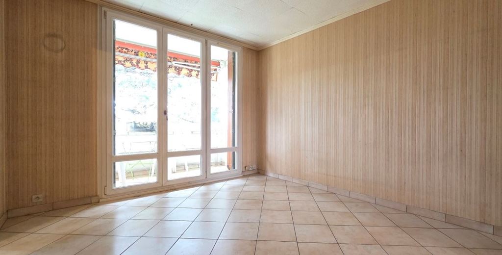 Appartement T3 BRON (69500) BONNE VISITE